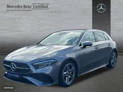 Gris montaña Usado 2024 Mercedes A200 AMG line Berlina | 35.900 € (Precio justo)