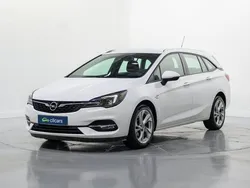 Blanco Usado 2020 Opel Astra Dynamic Familiar | 10.990 € (Precio justo)