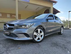 Gris / plata Usado 2016 Mercedes CLA200 Shooting Brake Familiar | 15.900 € (Buen precio)