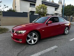 Rojo Usado 2010 BMW 330 Coupe | 9000 € (Buen precio)