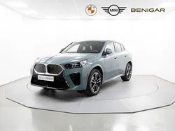 Verde Usado 2025 BMW iX2 Comfort Edition SUV | 48.850 € (Precio justo)