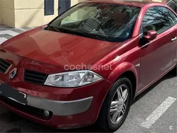 Granate Usado 2005 Renault Mégane Cabriolet Privilege Descapotable | 1999 € (Super precio)