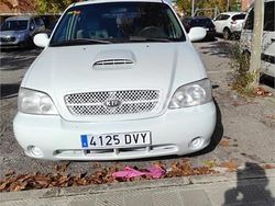 Blanco Usado 2006 Kia Carnival LX Monovolumen | 4990 € (Precio justo)