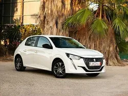 Blanco Usado 2022 Peugeot 208 Active Utilitario | 13.000 € (Precio justo)