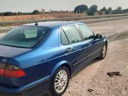 Azul Usado 2001 Saab 9-5 Griffin Berlina | 2400 €