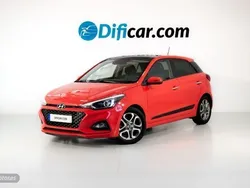 Rojo Usado 2018 Hyundai i20 Style Berlina | 14.490 €