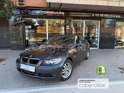 Gris / plata Usado 2005 BMW 318 Berlina | 6990 €