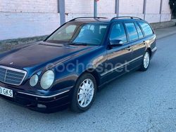 Azul Usado 2002 Mercedes E220 Elegance Familiar | 2800 € (Super precio)