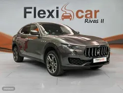 Gris Usado 2018 Maserati Levante SUV | 41.990 €