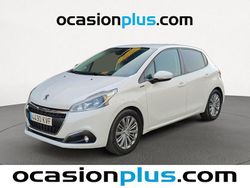 Blanco Usado 2019 Peugeot 208 Signature Sky Utilitario | 7991 € (Precio justo)