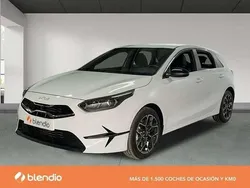 Blanco Usado 2024 Kia Ceed Style Familiar | 20.990 € (Un poco caro)