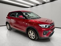 Rojo Usado 2021 Ssangyong (KGM) Tivoli SUV | 15.990 €