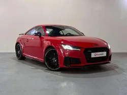 Rojo Usado 2022 Audi TT Exclusive Coupe | 56.390 €