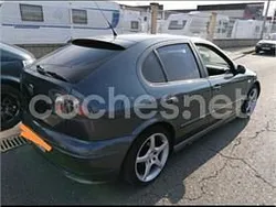Gris / plata Usado 2001 Seat Leon Stella Berlina | 2000 € (Precio justo)