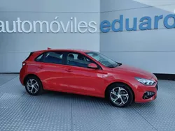 Rojo Usado 2022 Hyundai i30 Utilitario | 15.500 € (Precio justo)
