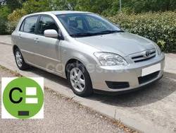 Gris / plata Usado 2005 Toyota Corolla Sol Berlina | 5950 € (Caro)