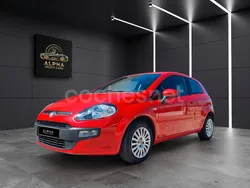 Rojo Usado 2010 Fiat Punto Evo Dynamic Utilitario | 3923 €