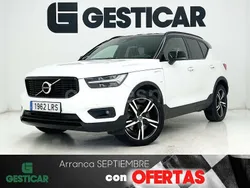 Blanco Usado 2021 Volvo XC40 R-Design SUV | 29.990 € (Un poco caro)