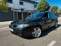 Negro Usado 2006 Renault Laguna II Privilege Berlina | 3999 € (Precio justo)