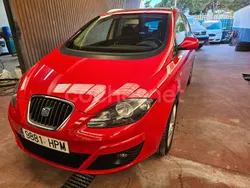 Rojo Usado 2012 Seat Altea Style Monovolumen | 8900 € (Caro)