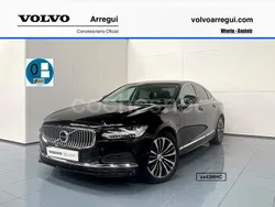 Negro Usado 2023 Volvo S90 Core Berlina | 42.990 € (Precio justo)