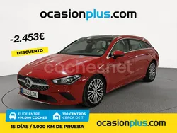 Rojo Usado 2019 Mercedes CLA200 Shooting Brake Familiar | 26.990 € (Buen precio)