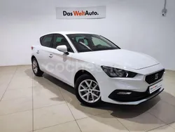 Blanco Usado 2024 Seat Leon Style Berlina | 19.900 € (Buen precio)