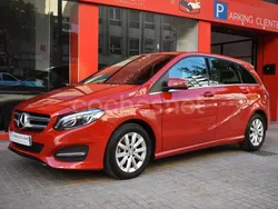 Rojo Usado 2017 Mercedes B180 Monovolumen | 17.990 € (Buen precio)