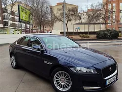 Azul Usado 2017 Jaguar XF Prestige Berlina | 15.000 € (Precio justo)