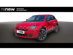 Rojo Usado 2025 Fiat 600 SUV | 23.900 € (Precio justo)