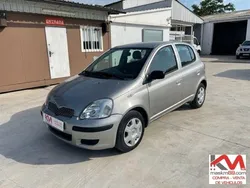 Plateado Usado 2005 Toyota Yaris Sol Utilitario | 4999 €