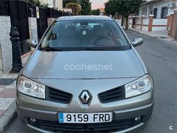 Beige Usado 2007 Renault Mégane II Expression Berlina | 2800 € (Precio justo)