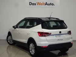 Blanco Usado 2024 Seat Arona Style SUV | 18.900 € (Precio justo)