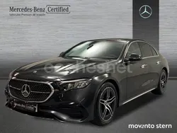 Gris / plata Usado 2024 Mercedes E220 Berlina | 61.200 €