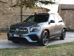 Gris / plata Usado 2021 Mercedes GLB200 SUV | 34.500 € (Precio justo)