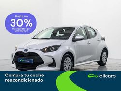 Blanco Usado 2023 Toyota Yaris Hybrid Active Berlina | 17.990 € (Precio justo)