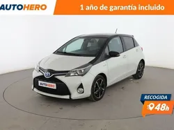Blanco Usado 2016 Toyota Yaris Hybrid Berlina | 11.299 € (Buen precio)