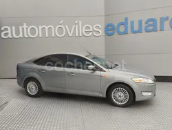 Gris / plata Usado 2009 Ford Mondeo Trend Berlina | 5500 € (Precio justo)
