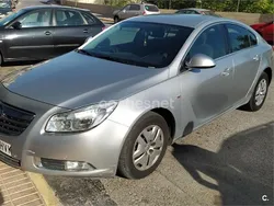Gris / plata Usado 2014 Opel Insignia Business Familiar | 4700 € (Buen precio)