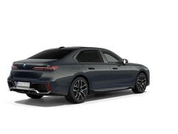 Usado 2023 BMW 750e Comfort Edition Berlina | 94.000 €
