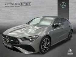 Gris montaña Usado 2024 Mercedes CLA200 Shooting Brake AMG line Familiar | 38.800 € (Precio justo)