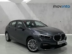 Gris / plata Usado 2021 BMW 118 Utilitario | 24.700 € (Buen precio)