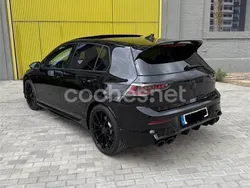 Negro Usado 2025 VW Golf VIII Black Edition Berlina | 61.900 €