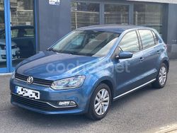Azul Usado 2017 VW Polo Advance Berlina | 12.500 € (Precio justo)