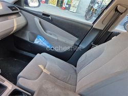 Azul Usado 2007 VW Passat Advance Berlina | 4000 € (Super precio)
