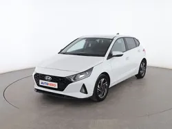 Blanco Usado 2021 Hyundai i20 Utilitario | 15.199 € (Un poco caro)