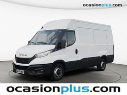Blanco Usado 2023 Iveco Daily Familiar | 25.173 € (Buen precio)