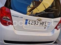 Blanco Usado 2011 Chevrolet Aveo LS Berlina | 3200 € (Precio justo)
