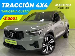 Verde Usado 2023 Volvo XC40 Plus SUV | 34.800 € (Precio justo)
