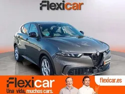 Gris Usado 2023 Alfa Romeo Tonale Sprint SUV | 24.990 € (Precio justo)